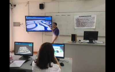 科技竞技显智慧 三角学子展风采