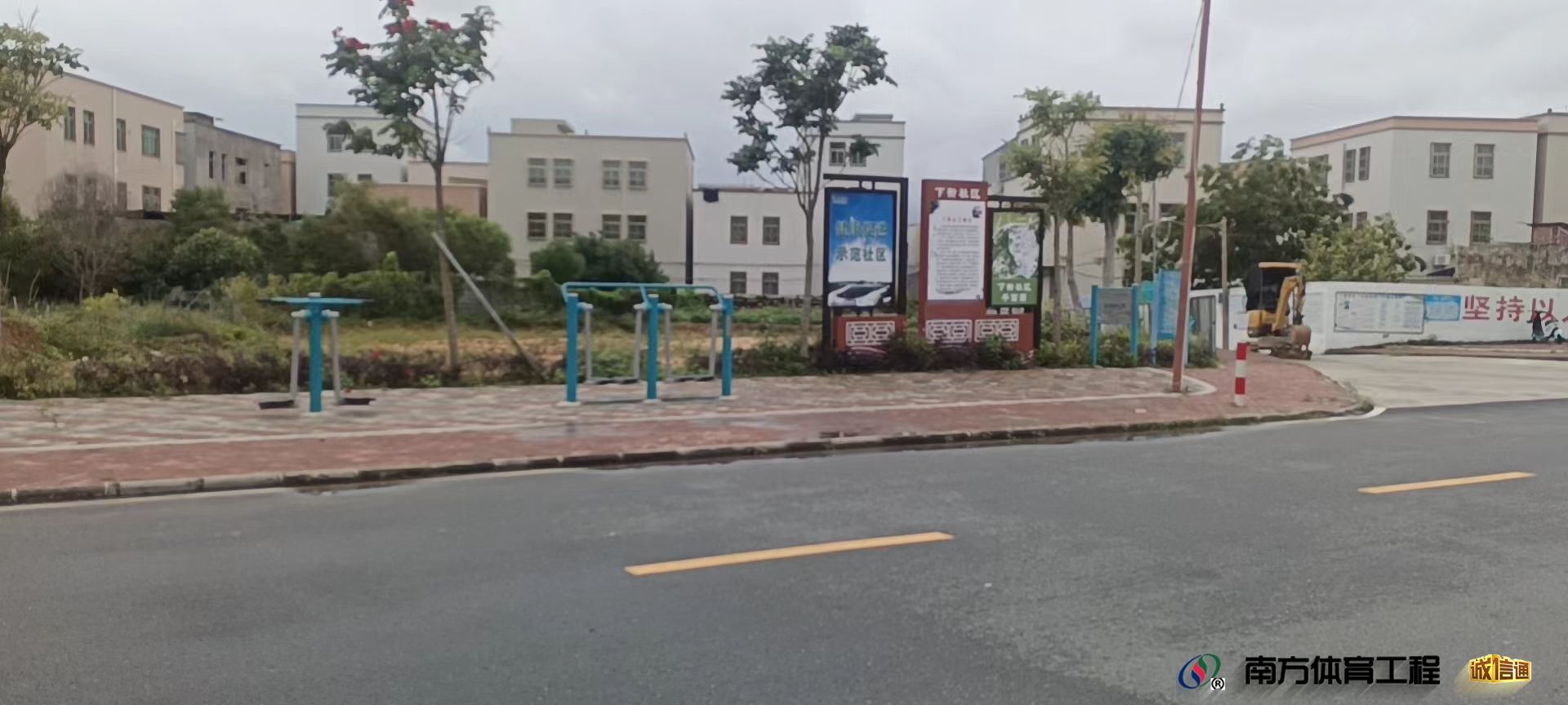 广东省汕头市濠江区玉新街道下衙居委会安海路下衙路段旁篮球架